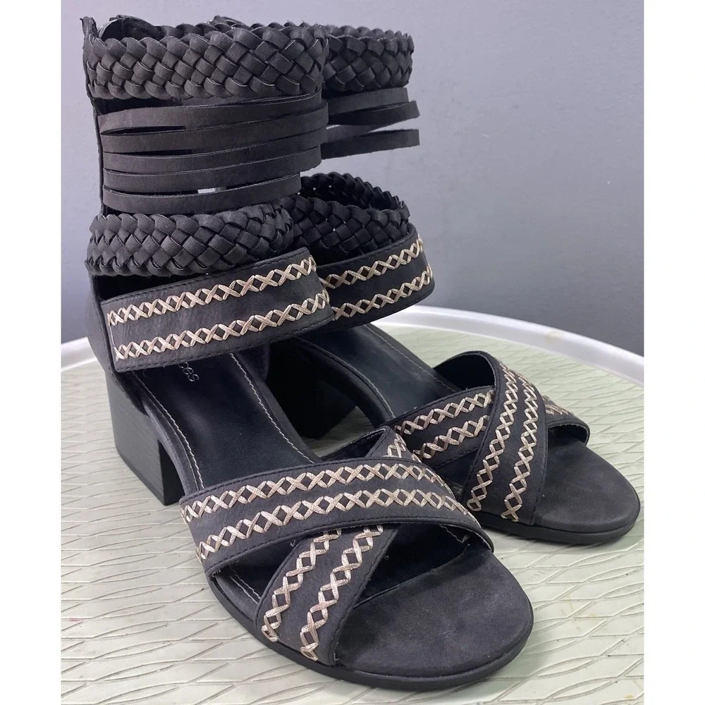Maurices Women's Erin Strappy Dressy Gladiator Black/Gray Sandals Back-Zip 7 NEW